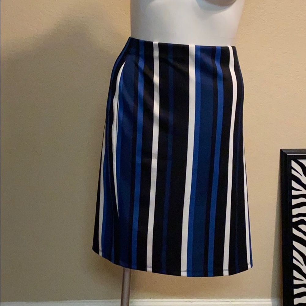 Pencil skirt